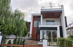 خرید ویلایی با 4 اتاق